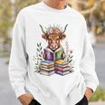 Cute Highland Cow Library Bookworm Librarian Books Reading Sweatshirt Gifts for Him Cute Highland Cow Library Bookworm Librarian Books Reading Sweatshirt Gifts for Him