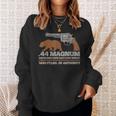 44マグナム ビッグボアハンティングリボルバー、ベアアウトドアトレイルtシャツ スウェットシャツ 彼女への贈り物