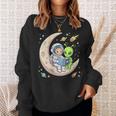 Women's Astronaut Reading Book With Alien Moon Space Astronomy Sweatshirt Gifts for Her Women's Astronaut Reading Book With Alien Moon Space Astronomy Sweatshirt Gifts for Her