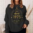 レジェンドは1975年四月生まれ 誕生日 スウェットシャツ 彼女への贈り物