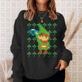 聖パトリックデー 乾杯 ピクセルアート シャムロック ドット絵 レトロゲーム スウェットシャツ 彼女への贈り物