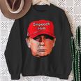 Impeach Trumptupid レッドキャップ ジョーク 民主党員 Usa 弾丸 スウェットシャツ 年配の女性への贈り物
