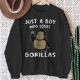 Just A Boy Who Loves Gorillas Gorilla Lover スウェットシャツ 年配の女性への贈り物