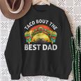 Taco Bout The Best Dad Ever 父の日 スウェットシャツ 年配の女性への贈り物