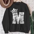 アルファベットtシャツ イニシャル文字mとキングクイーンクラウンtシャツ スウェットシャツ 年配の女性への贈り物