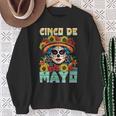 シンコ デ マヨ スケルトン ラ カトリーナ カラベラ フローラル メキシカン 長袖tシャツ スウェットシャツ 年配の女性への贈り物