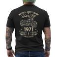 55 歳の誕生日男性オートバイ バイクに乗る人 1971 メンズTシャツ バックプリント