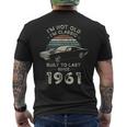 65歳の誕生日 1961年クラシックカー メンズTシャツ バックプリント