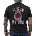 おかしな It's In My Dna 日本国旗 指紋 メンズTシャツ バックプリント