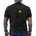 ケツァルコアトルス 恐竜 化石 頭蓋骨 骨格 古生物学 メンズTシャツ バックプリント