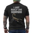 サソリの名言 I Just Really Likecorpions 洋服のサソリ メンズTシャツ バックプリント