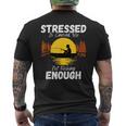 ストレスはファニーバスフライを十分に釣らないことが原因です メンズTシャツ バックプリント