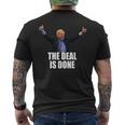 ディールは完了ですボリス・ジョンソン Brexit Deal メンズTシャツ バックプリント