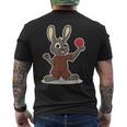 卓球選手 卓球をするかわいいうさぎさん メンズTシャツ バックプリント