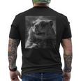生意気に笑うマーモット、面白い動物、面白いマーモット メンズTシャツ バックプリント