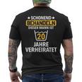 結婚20周年記念 夫 結婚20周年 磁器記念日 メンズTシャツ バックプリント