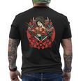 芸者 日本の鬼のお面 妖怪 侍 刀 カタナ 刀 メンズTシャツ バックプリント