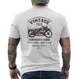1968年生まれのビンテージバイク、バイクライダークラシック。 メンズTシャツ バックプリント