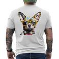 黄色のメガネを着たチワワ 明るい色 メンズTシャツ バックプリント