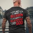 It's A Relationship With God Not Religion メンズTシャツ バックプリント 高齢者への贈り物