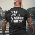 ウインドサーフィンルーティン ウインドサーフィンコーチ セイルボーディング メンズTシャツ バックプリント 高齢者への贈り物