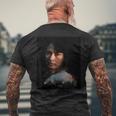 ウー・スウェイ・サン・ミャエ スー80 メンズTシャツ バックプリント 高齢者への贈り物
