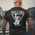 ギター付きロックンロール牛 メンズTシャツ バックプリント 高齢者への贈り物