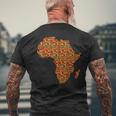 クールなアフリカの地図布、伝統的なアフリカのケンテ布。 メンズTシャツ バックプリント 高齢者への贈り物