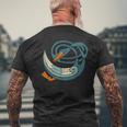 ケルト鳥ケルトデザイン 世界のケルト。 メンズTシャツ バックプリント 高齢者への贈り物