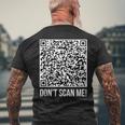 スキャンしないで！Qr スキャン・ミー・ジョーク・ファニー・ミドル・フィンガー メンズTシャツ バックプリント 高齢者への贈り物