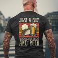 タコスとビールを飲む食品愛好家が大好きな男 メンズTシャツ バックプリント 高齢者への贈り物