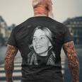 フォーク・シンガー、ジョニ・ミッチェル・クラウズ・エラ 1969 メンズTシャツ バックプリント 高齢者への贈り物