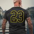ブラックとイエローのカレッジスポーツスタイルの23番。 メンズTシャツ バックプリント 高齢者への贈り物