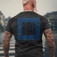 メンズ ブラックブルーバンダナプリントtシャツ ロイヤルブルーペイズリー柄 メンズTシャツ バックプリント 高齢者への贈り物