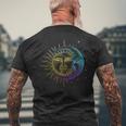 ボヘミアンの秘教の精神的な太陽と月 メンズTシャツ バックプリント 高齢者への贈り物