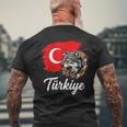 激しいトルコのオオカミと国旗 メンズTシャツ バックプリント 高齢者への贈り物