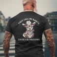 私がおもしろい犬にカウボーイの格好をしているから牧場って呼ばれてる メンズTシャツ バックプリント 高齢者への贈り物