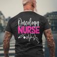 腫瘍看護師 看護 医療 がんセンター メンズTシャツ バックプリント 高齢者への贈り物