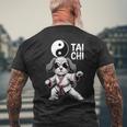 面白い太極拳犬格闘技陰陽クールな子犬のポーズ メンズTシャツ バックプリント 高齢者への贈り物