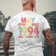 On Back レトロ 5月 Est 1994 誕生日 32歳 32歳 メンズTシャツ バックプリント 高齢者への贈り物