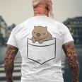 オーストラリアン・ウォンバット ポケット付き キュート ベビー ウォンバット メンズTシャツ バックプリント 高齢者への贈り物