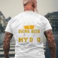 バックプリント ビールを飲みながら犬をなでたいだけ メンズTシャツ バックプリント 高齢者への贈り物