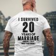 結婚20周年記念 カップル 妻 夫 裏面 メンズTシャツ バックプリント 高齢者への贈り物