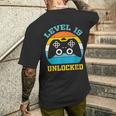 19歳 19歳の誕生日ギフト レベル19 アンロック ゲーマー メンズTシャツ バックプリント 彼への贈り物