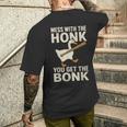 Mess With The Honk You Get The Bonk メンズTシャツ バックプリント 彼への贈り物