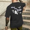 Sky Diving Mind The Gap 面白いスカイダイバー メンズTシャツ バックプリント 彼への贈り物