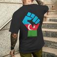 アゼルバイジャン 国旗 アゼルバイジャン ルーツ 手拳 パワー アゼルバイジャン メンズTシャツ バックプリント 彼への贈り物