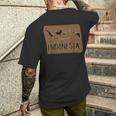 インドネシアの伝統的なバティックパターンの地図。 メンズTシャツ バックプリント 彼への贈り物