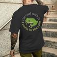 カエル 蛙 ワンポイント カエルイラスト入り メンズTシャツ バックプリント 彼への贈り物