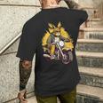 クールなウサギ オートバイライダー 野生の野ウサギバイカー メンズTシャツ バックプリント 彼への贈り物